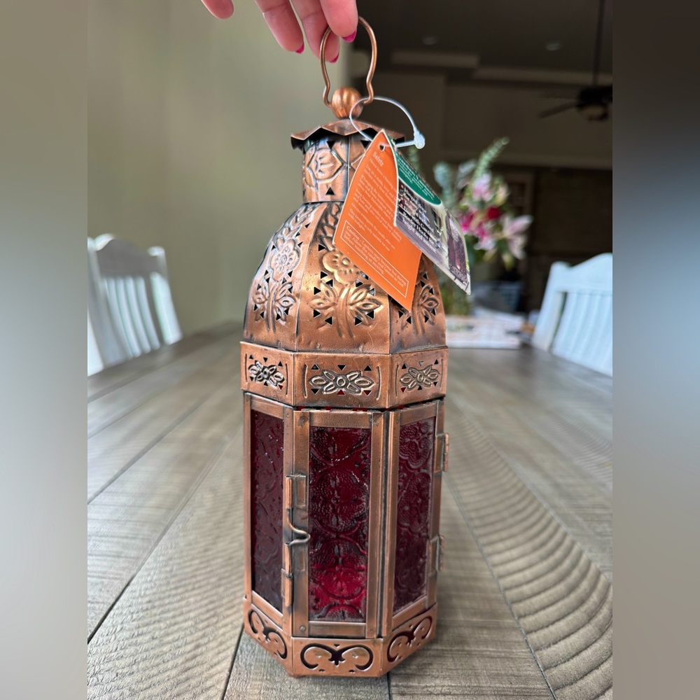 Decorative Garden Tea-light Candle Lantern (NWT)